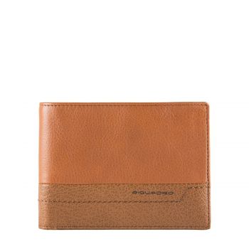 Pan wallet with flip up id