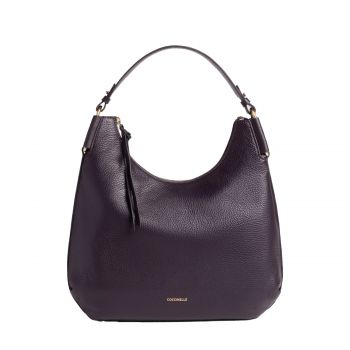 Rebekka small - prune Rebekka small - prune